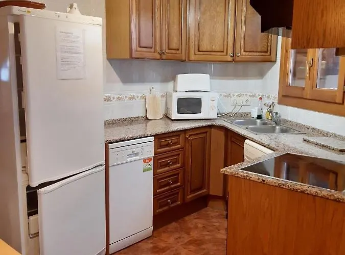 Vistas Al Sarrio 公寓